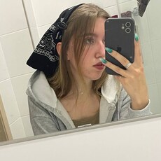 Фотография девушки Вика, 21 год из г. Санкт-Петербург