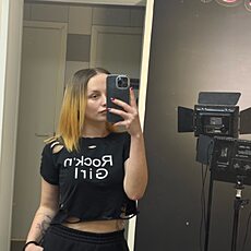 Фотография девушки Валерия, 21 год из г. Приозерск