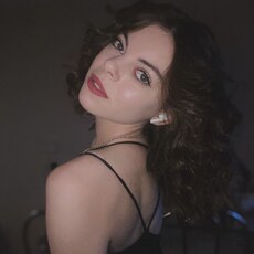 Фотография девушки Арина, 21 год из г. Санкт-Петербург