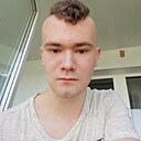 Хати, 22 года