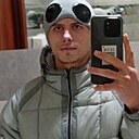 Саша, 22 года