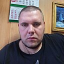 Макс, 33 года