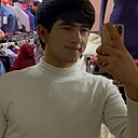 Манучер, 19 лет