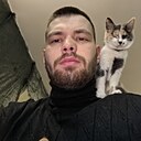 Максим, 23 года