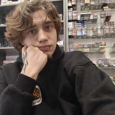 Фотография мужчины Ростислав, 22 года из г. Нижний Новгород