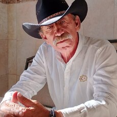 Фотография мужчины Cyлтан, 62 года из г. Черкесск