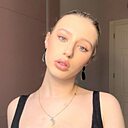 Агата, 18 лет