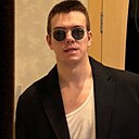 Максим, 21 год