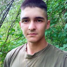 Фотография мужчины Илья, 20 лет из г. Саратов