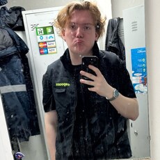 Фотография мужчины Артем, 19 лет из г. Минск