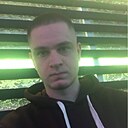 Артём, 24 года