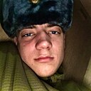 Денис, 22 года