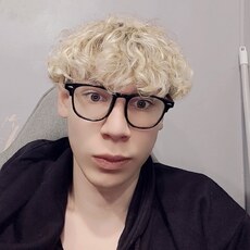 Фотография девушки Максим, 18 лет из г. Краснодар