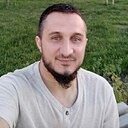 Исака, 39 лет
