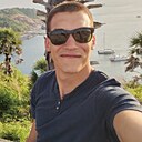 Максим, 33 года