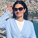 Эмиля, 51 год