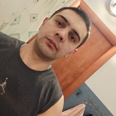 Фотография мужчины Ильнар, 25 лет из г. Сургут