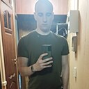 Максим, 25 лет