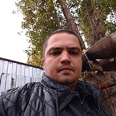Фотография мужчины Артëм, 32 года из г. Саратов
