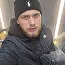 Максим, 22 года