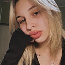 София, 21 год