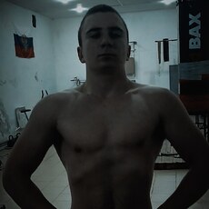 Фотография мужчины Артем, 18 лет из г. Благовещенск