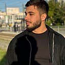 Артур, 24 года