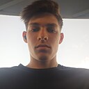 Кирилл, 18 лет