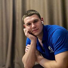 Фотография мужчины Артём, 18 лет из г. Бузулук