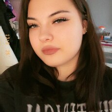 Фотография девушки Оля, 21 год из г. Омск