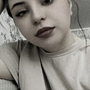 Кари, 22 года