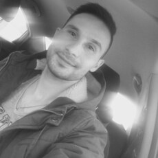 Фотография мужчины Микаэль, 29 лет из г. Москва
