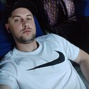 Максим, 33 года