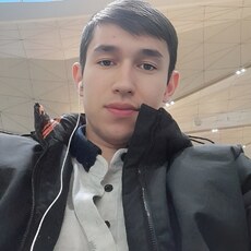 Фотография мужчины Рамис, 33 года из г. Гатчина