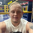 Макс, 34 года