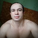 Макс, 32 года