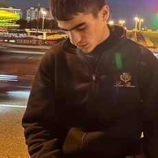 Фотография мужчины Валера, 20 лет из г. Казань