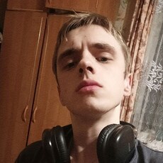 Фотография мужчины Кирилл, 19 лет из г. Галич