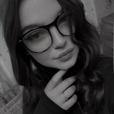 Фотография девушки Вика, 21 год из г. Санкт-Петербург