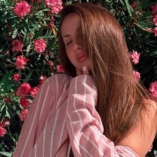 Фотография мужчины Ирина, 20 лет из г. Новобурейский