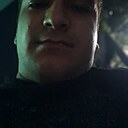 Илхом, 27 лет