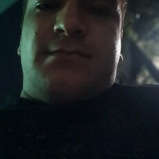 Фотография мужчины Илхом, 27 лет из г. Зеленоградск