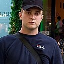 Mikhail, 22 года