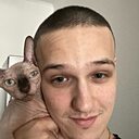 Денис, 23 года