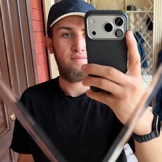 Фотография мужчины Lv, 18 лет из г. Кизилюрт