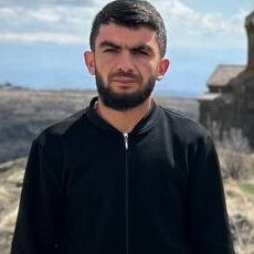 Фотография мужчины Vitali, 28 лет из г. Нерюнгри