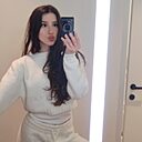 София, 30 лет