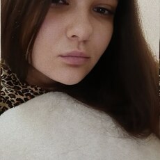 Фотография девушки Ариша, 20 лет из г. Омск