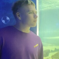 Фотография мужчины Макс, 18 лет из г. Омск