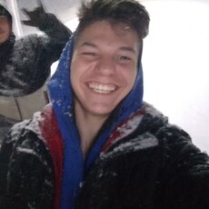 Фотография мужчины Валерий, 18 лет из г. Улан-Удэ